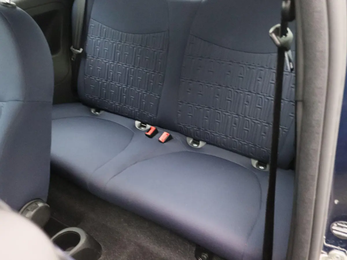 1.0 Hybrid Club | Airco | DAB+ | Velgen |