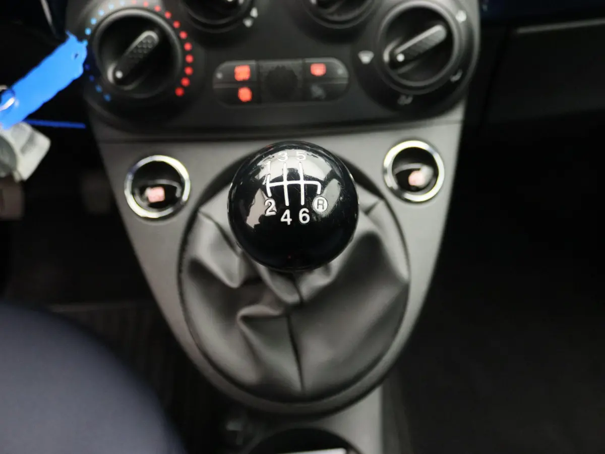 1.0 Hybrid Club | Airco | DAB+ | Velgen |