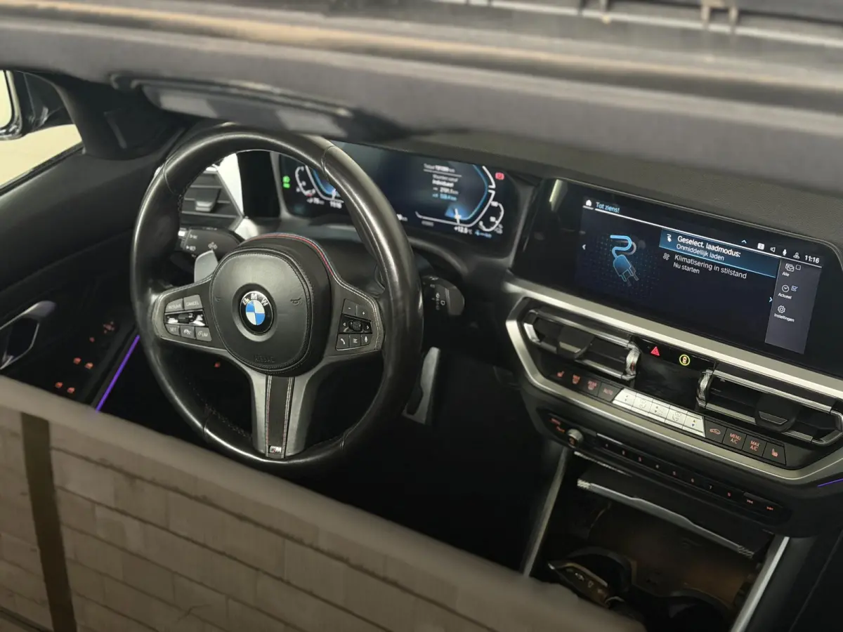 330e M-Pakket / Pano /