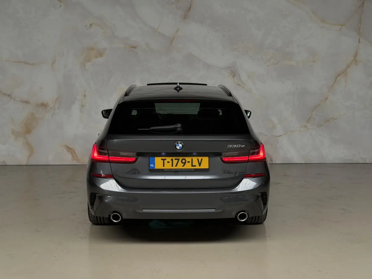 330e M-Pakket / Pano /