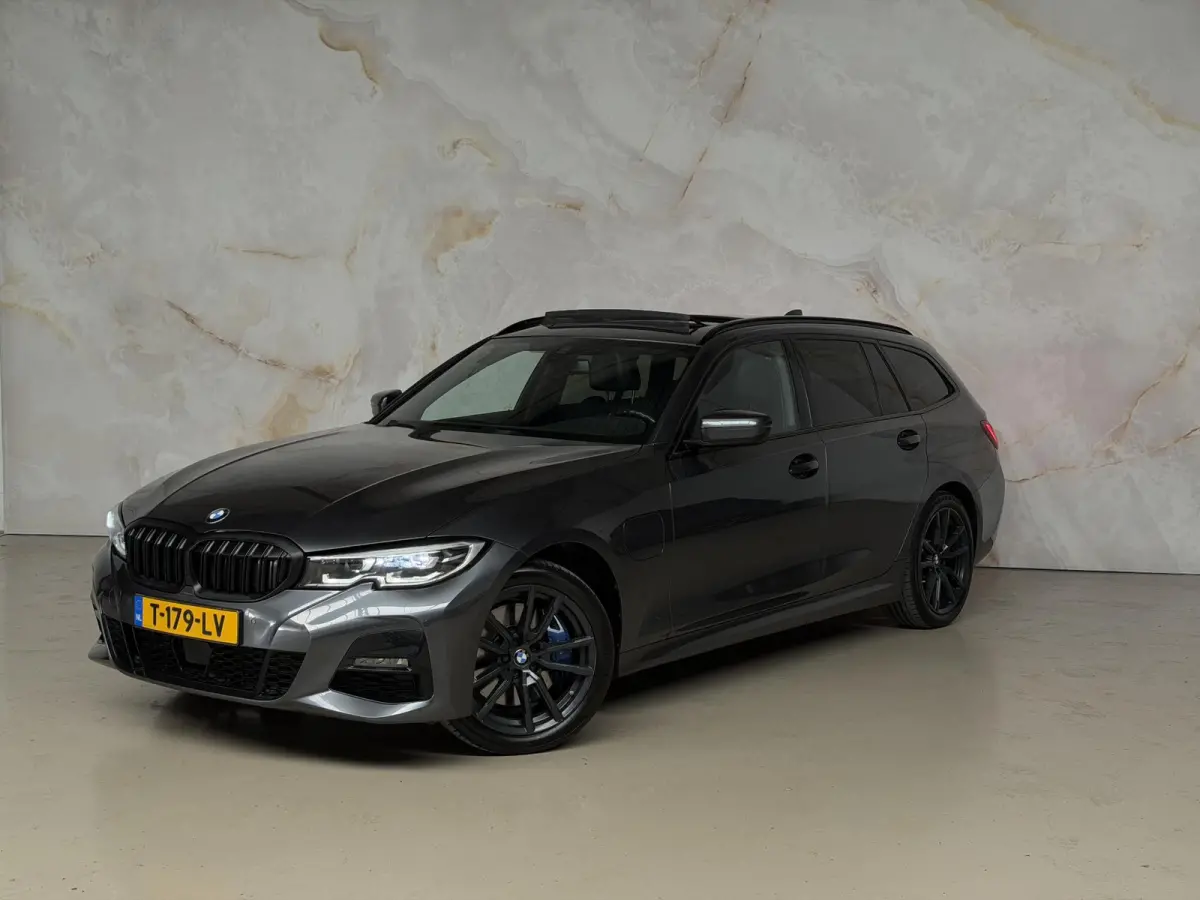 330e M-Pakket / Pano /