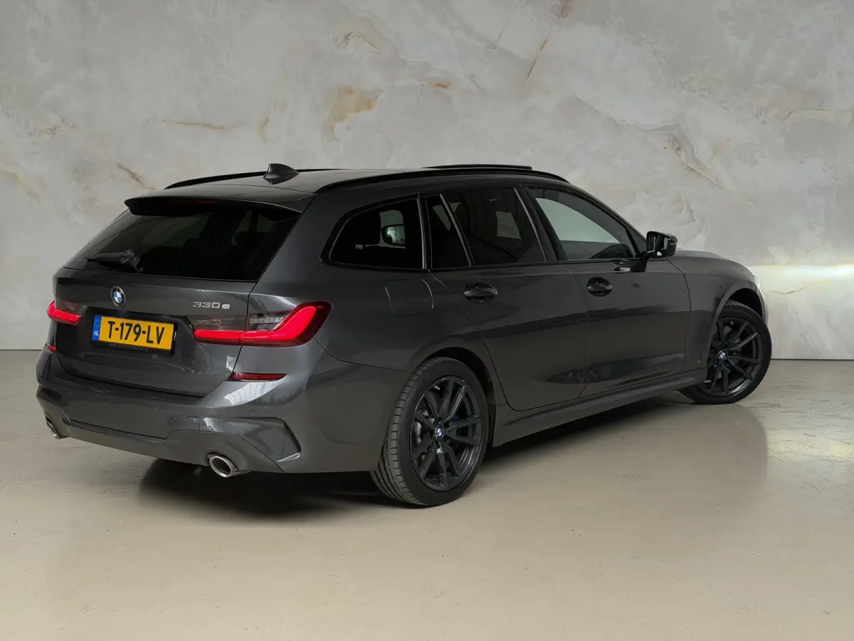 330e M-Pakket / Pano /