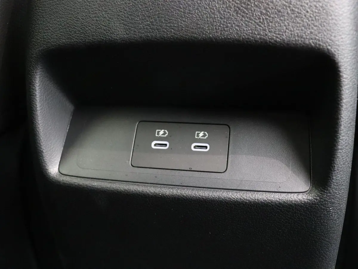 158pk MHEV Xtronic N-Connecta | Stoel, Stuur, Voorruitverwarming | Elektrische Achterklep | Head-Up Display | 1800kg Trekgewicht |