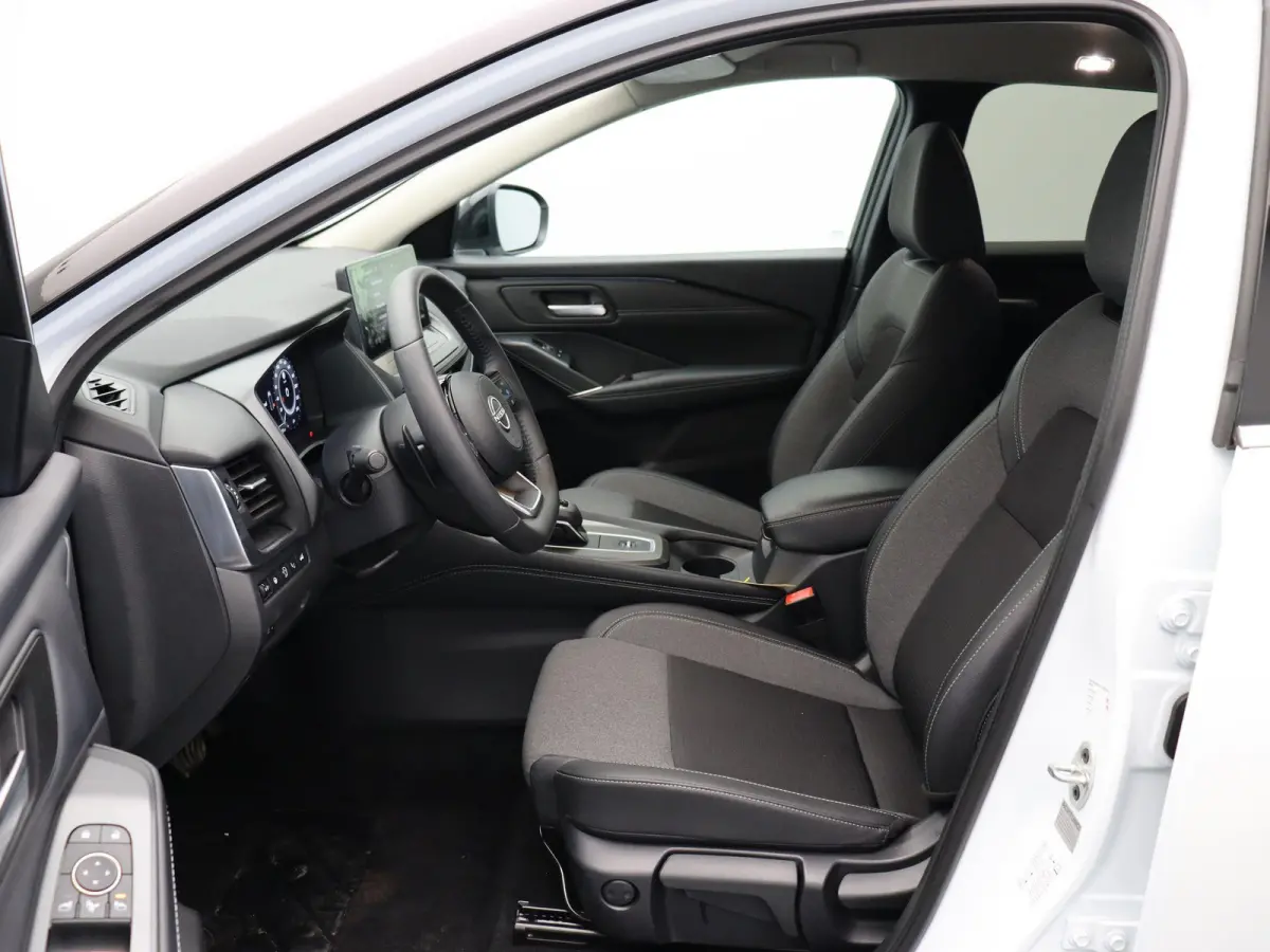 158pk MHEV Xtronic N-Connecta | Stoel, Stuur, Voorruitverwarming | Elektrische Achterklep | Head-Up Display | 1800kg Trekgewicht |