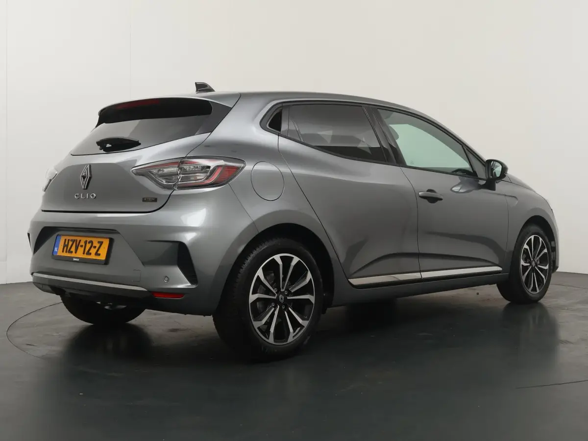 techno full hybrid E-Tech 145 | Groot Navigatie | Stoel- & Stuurverw. | Climate Control |