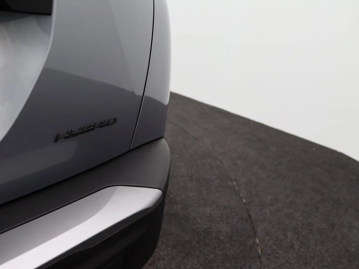 1.2 Hybrid 136 Allure | Automaat | Apple CarPlay | Achteruitrijcamera | Navi |
