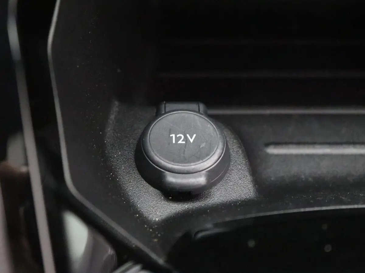 1.2 Hybrid 136 Allure | Automaat | Apple CarPlay | Achteruitrijcamera | Navi |