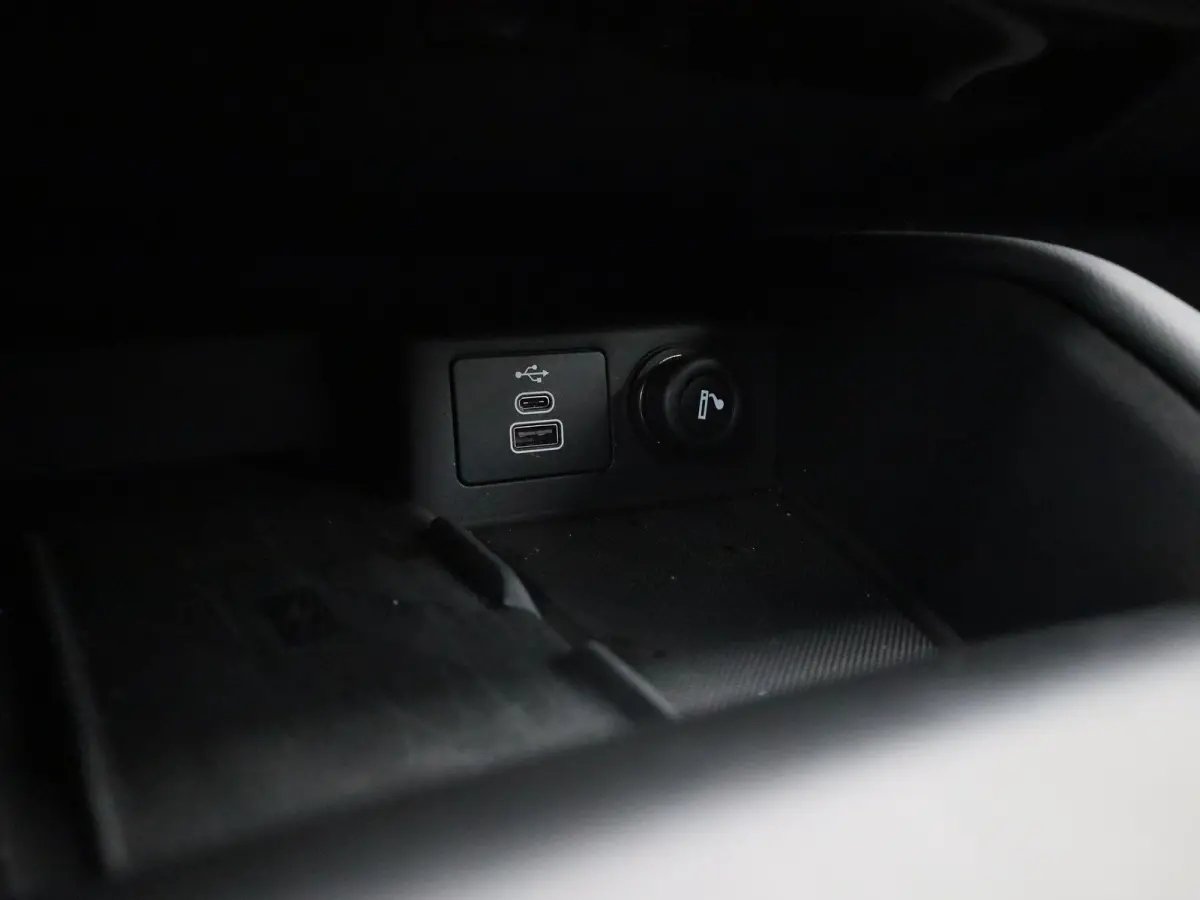 2.5 Hybrid ST-Line PHEV | AUTOMAAT | VIRTUEEL | NAVIGATIE | CAMERA | HEAD-UP | APPLE CARPLAY | WINTER PACK | PDC |