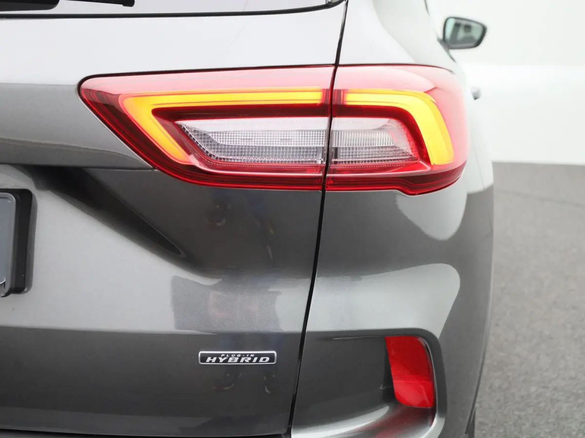 2.5 Hybrid ST-Line PHEV | AUTOMAAT | VIRTUEEL | NAVIGATIE | CAMERA | HEAD-UP | APPLE CARPLAY | WINTER PACK | PDC |