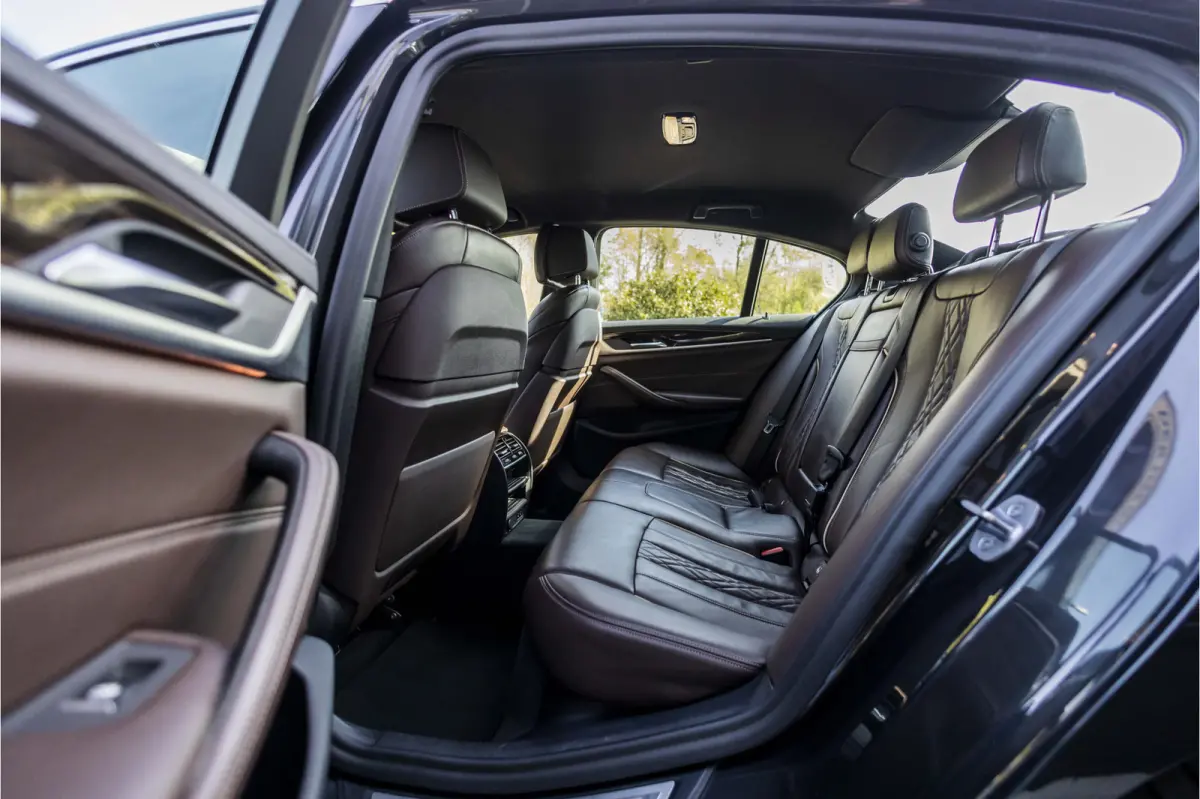 530e Luxury Line