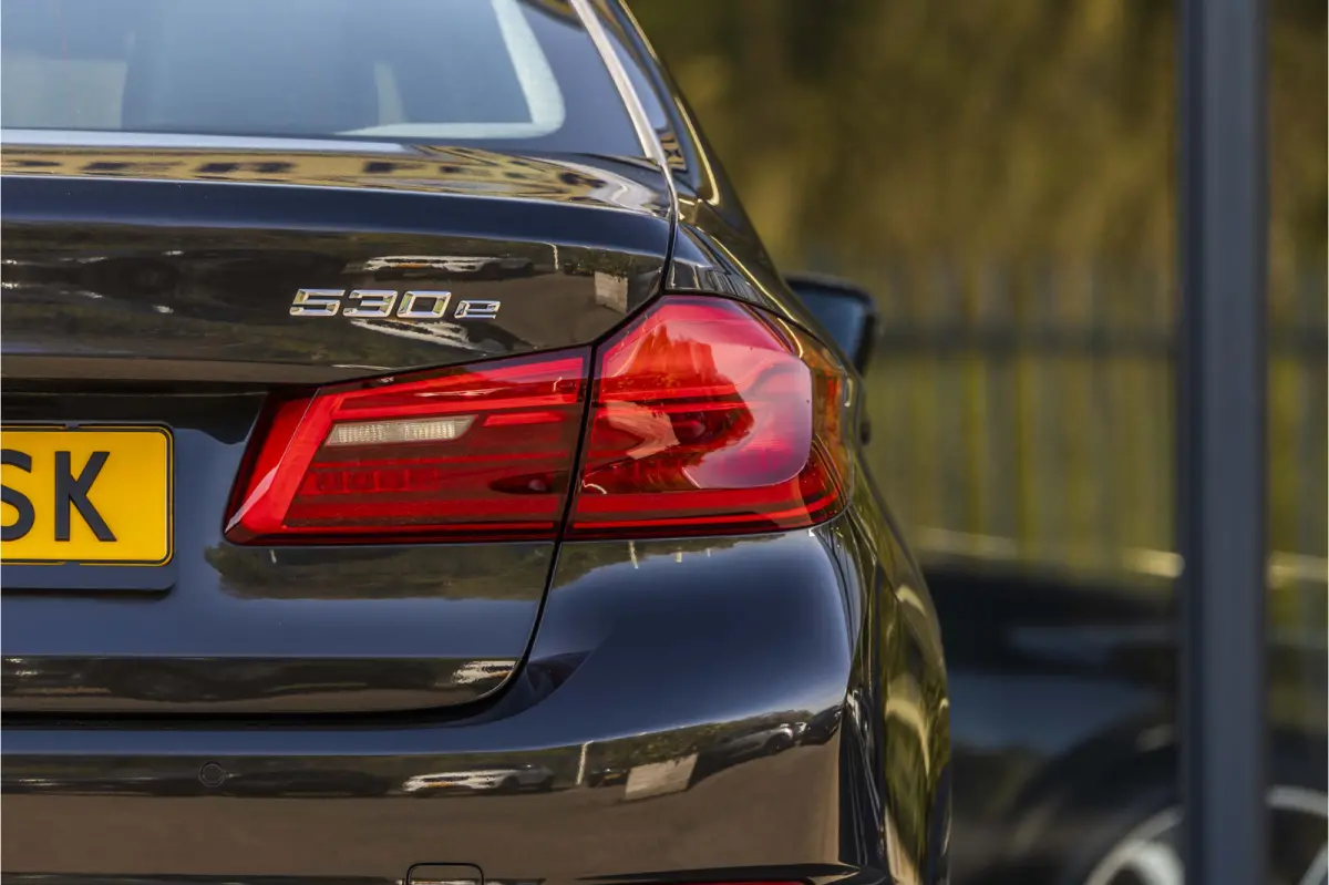 530e Luxury Line