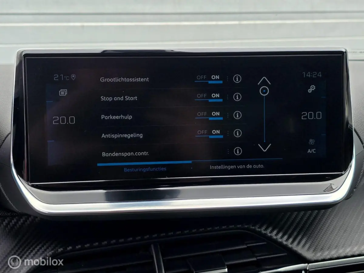 1.2 PureTech GT ACC Carplay Camera 3D scherm