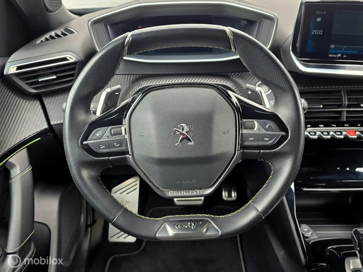 1.2 PureTech GT ACC Carplay Camera 3D scherm