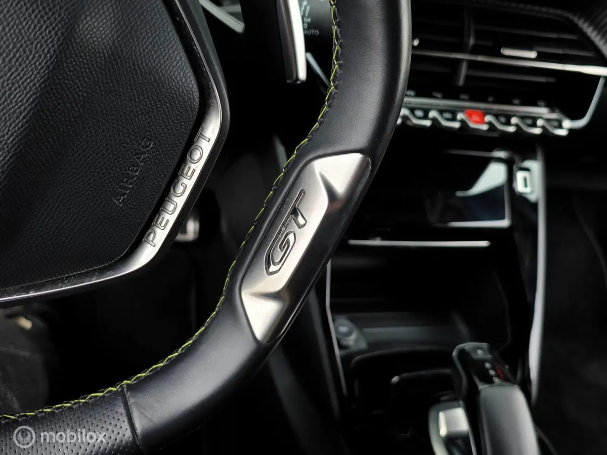 1.2 PureTech GT ACC Carplay Camera 3D scherm