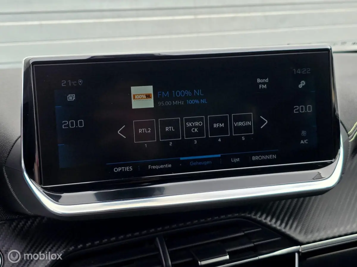 1.2 PureTech GT ACC Carplay Camera 3D scherm