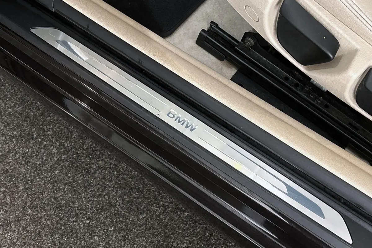218i High Executive Luxury Line Stoelverwarming HiFi