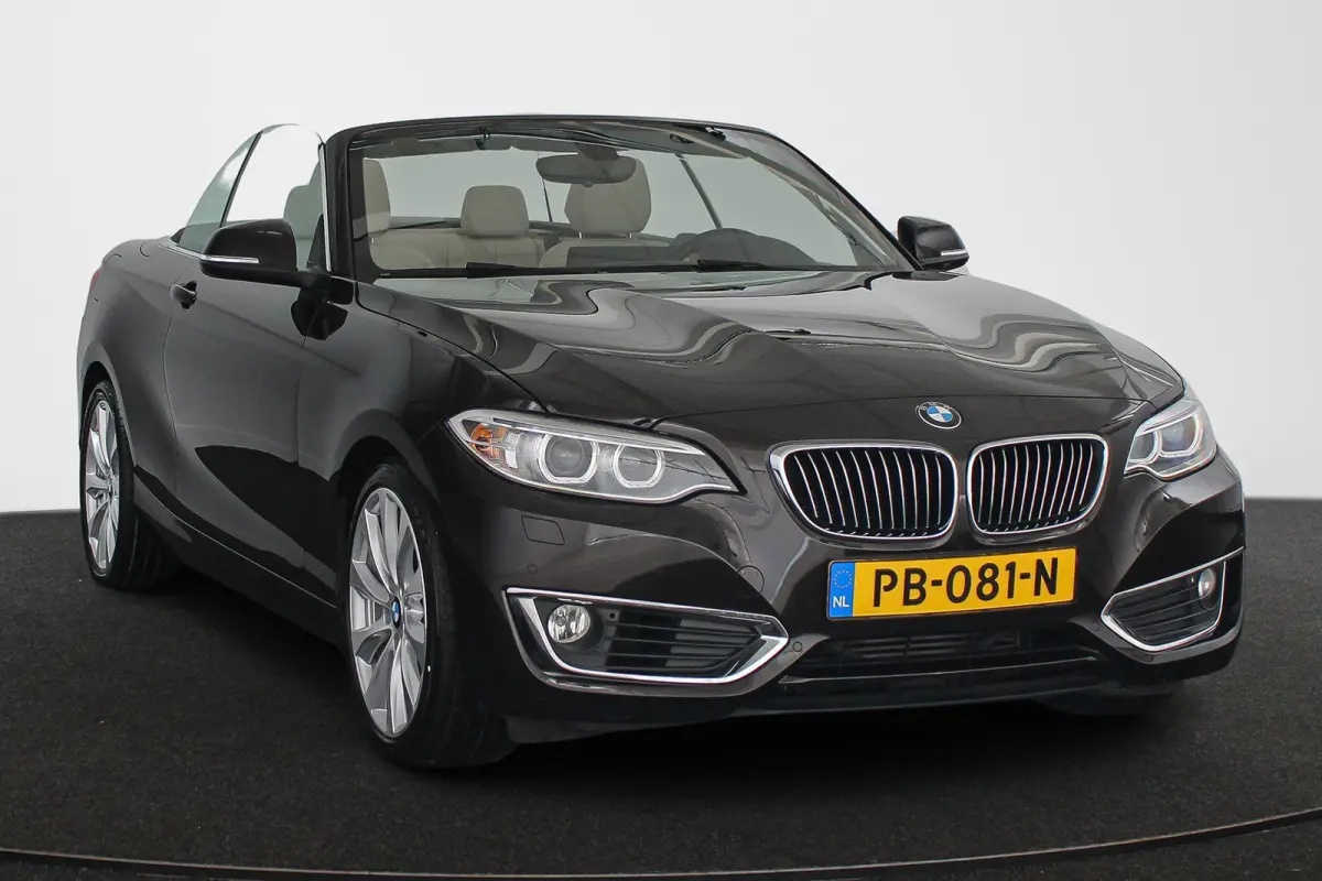 218i High Executive Luxury Line Stoelverwarming HiFi