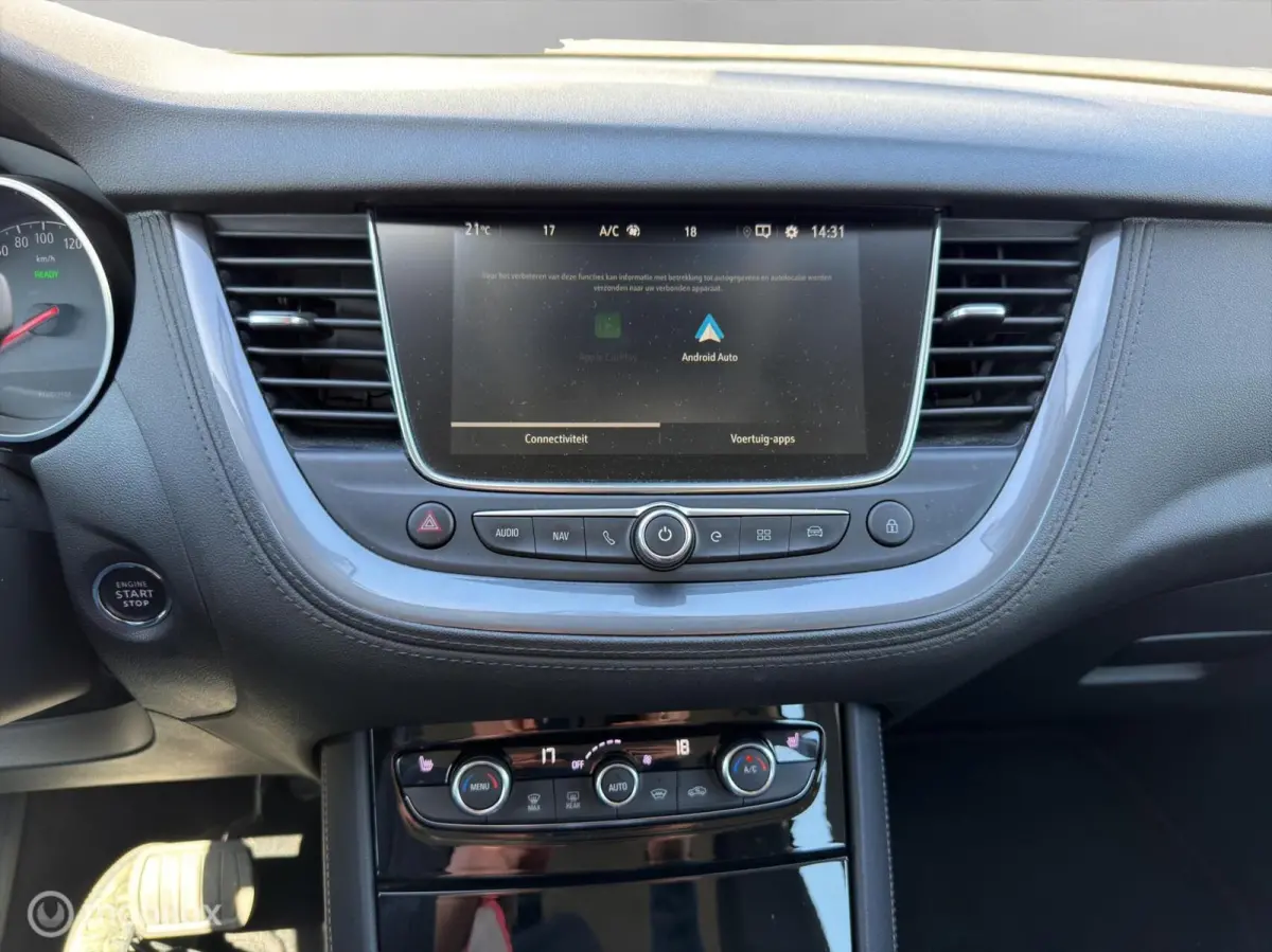 1.6 Turbo Hybrid4 / 300 PK / Carplay / Camera / All in prijs