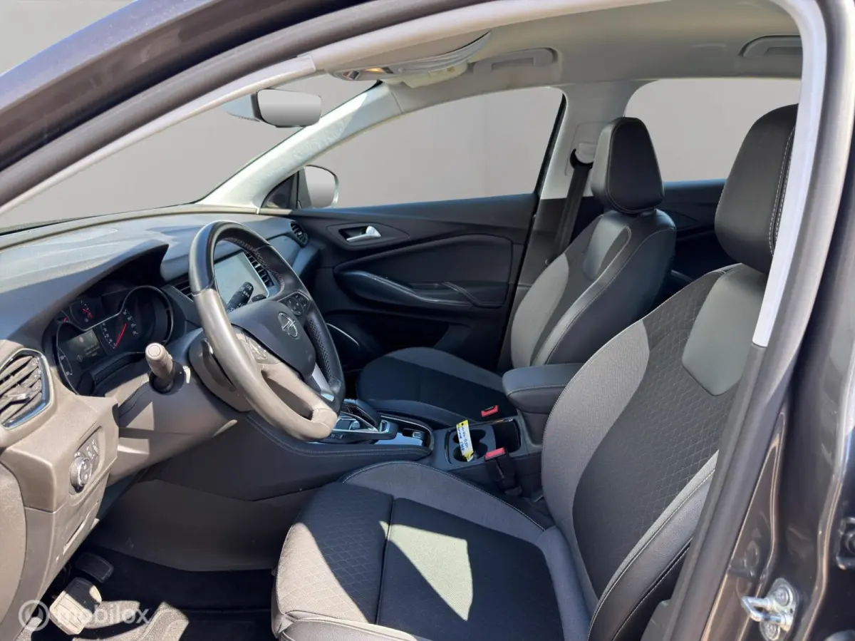 1.6 Turbo Hybrid4 / 300 PK / Carplay / Camera / All in prijs