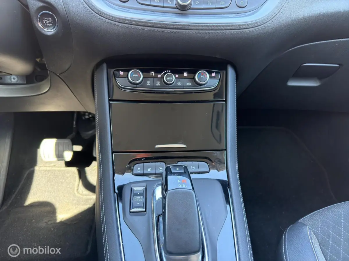 1.6 Turbo Hybrid4 / 300 PK / Carplay / Camera / All in prijs