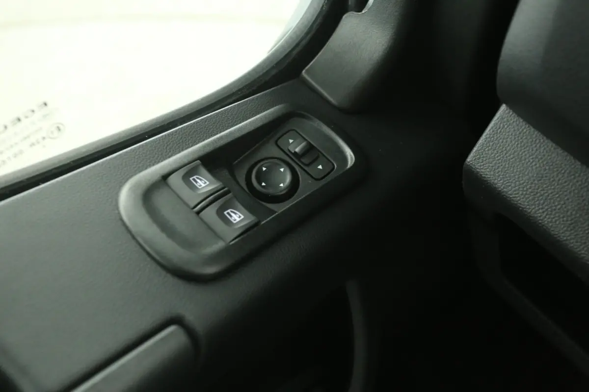 T35 2.3 dCi L2H2 | Airco | Camera | Carplay | 3 Zits | LED | Parkeersens.