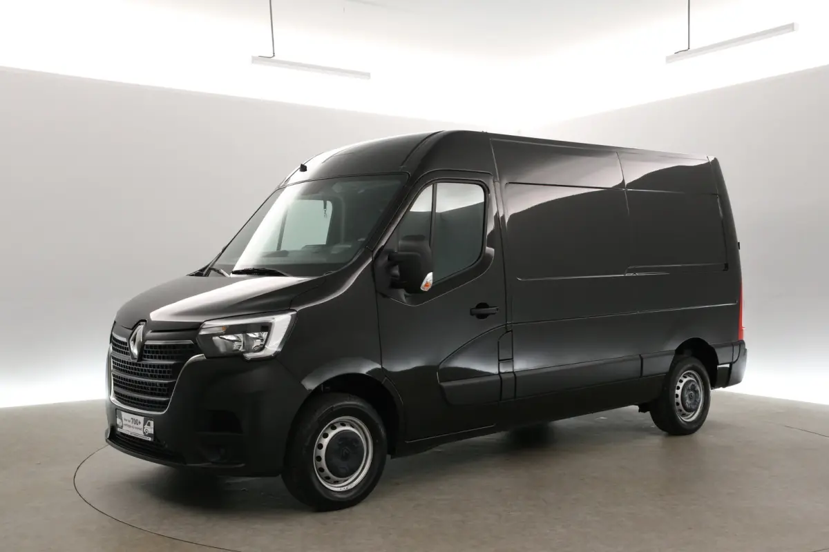 T35 2.3 dCi L2H2 | Airco | Camera | Carplay | 3 Zits | LED | Parkeersens.