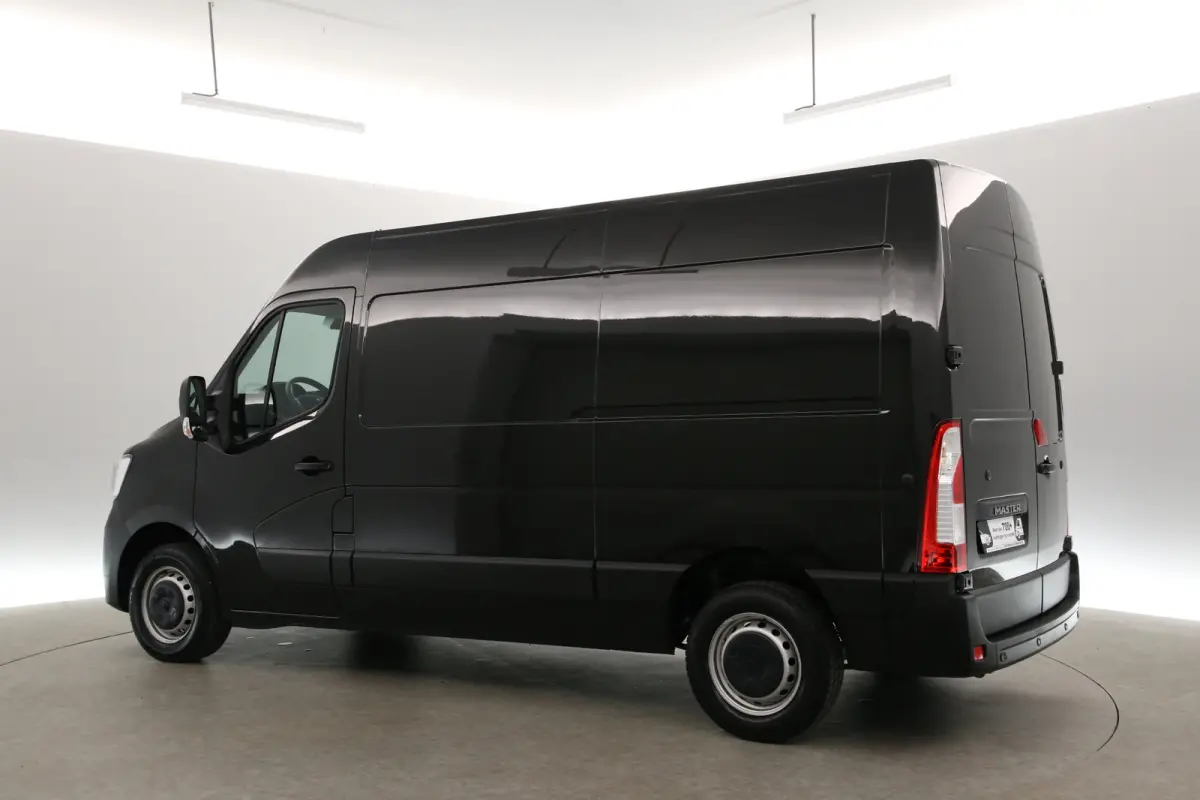 T35 2.3 dCi L2H2 | Airco | Camera | Carplay | 3 Zits | LED | Parkeersens.