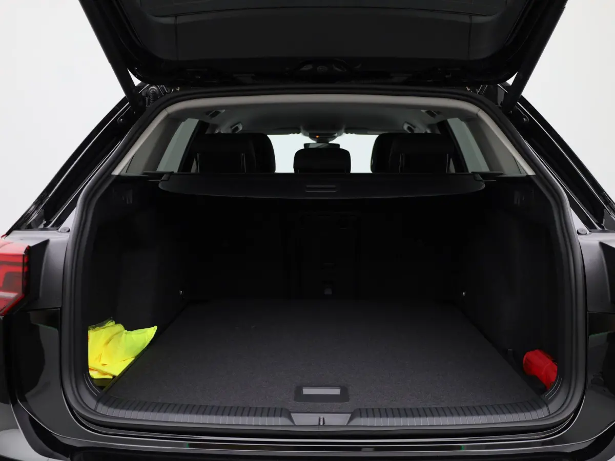 1.5 TSI Life Edition 116 PK| Origineel Nederlands | 1e Eigenaar | Apple Carplay | Achteruitrijcamera | Parkeersensoren | Climatronic | 17 Inch Velgen