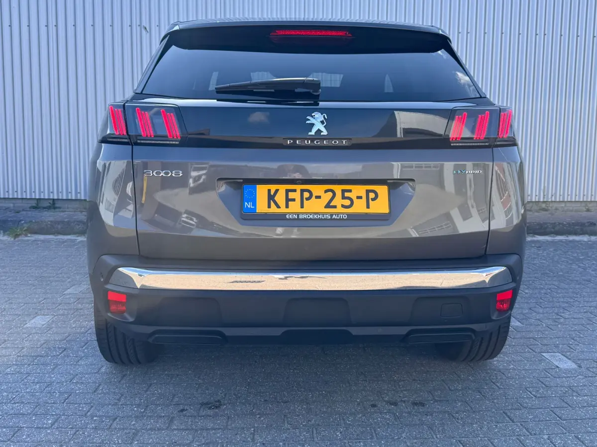 1.6 HYbrid 225PK Allure Pack Business | Navigatie | Camera | Apple Carplay / Android Auto | | Cruise control | DAB ontvanger | Dimlichten automatisch