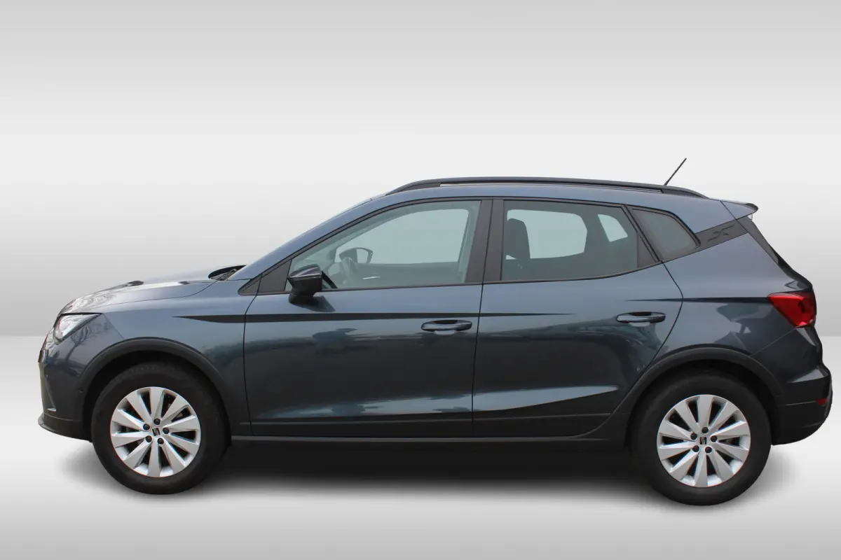 1.0 TSI FR Business Connect Stoelverwarming l Achteruitrij camera l PDC l Applecarplay/ Android auto