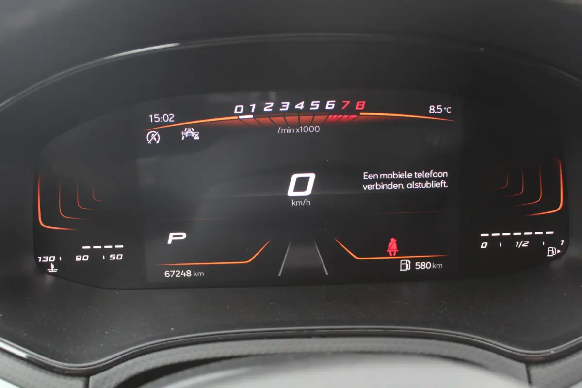 1.0 TSI FR Business Connect Stoelverwarming l Achteruitrij camera l PDC l Applecarplay/ Android auto