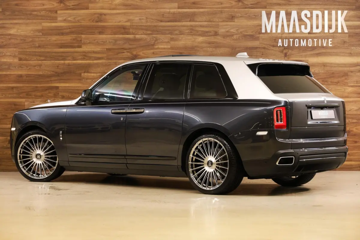 6.75 V12|Two-Tone|Massage|Pano|Bespoke|