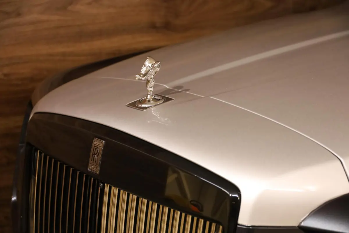 6.75 V12|Two-Tone|Massage|Pano|Bespoke|