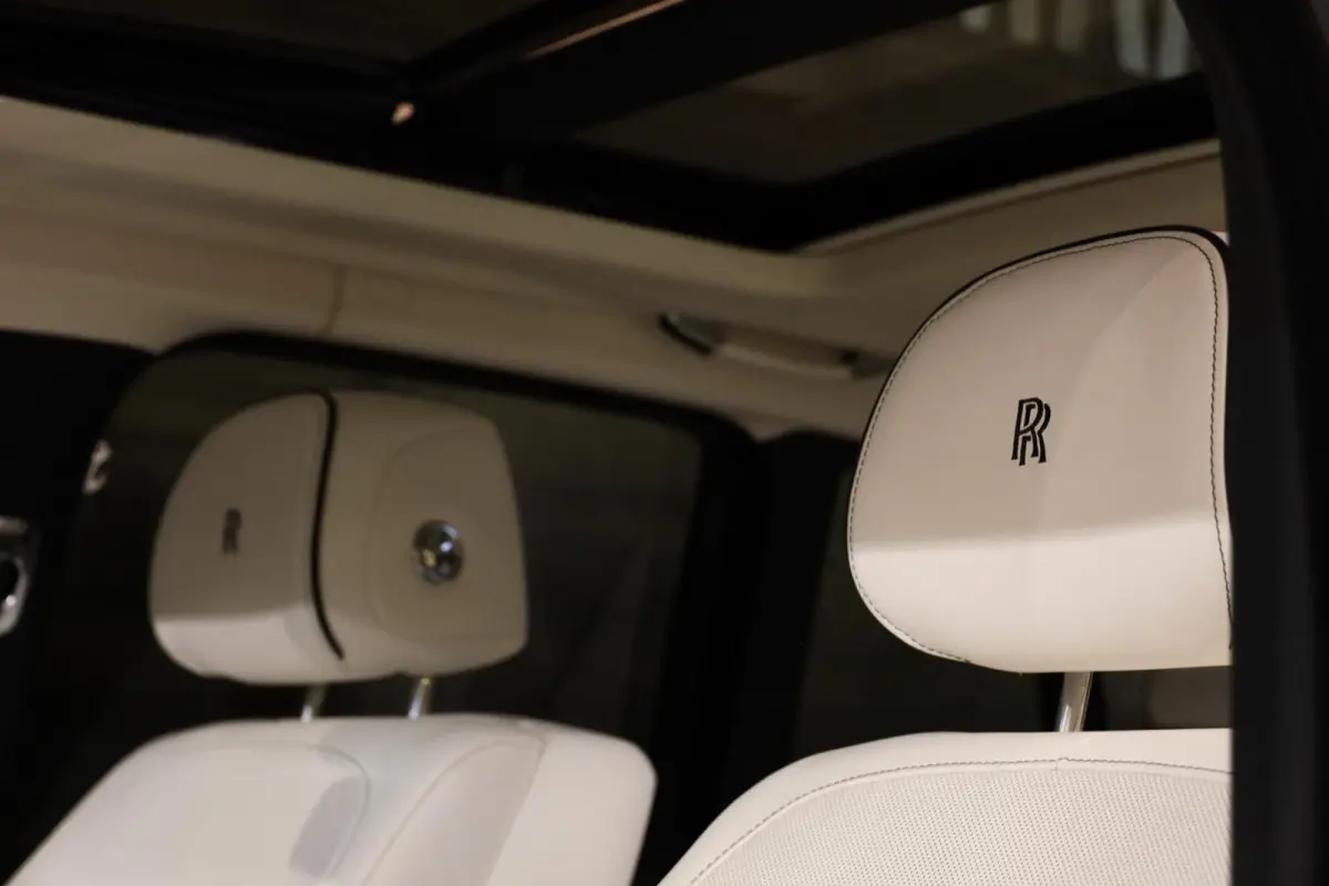 6.75 V12|Two-Tone|Massage|Pano|Bespoke|