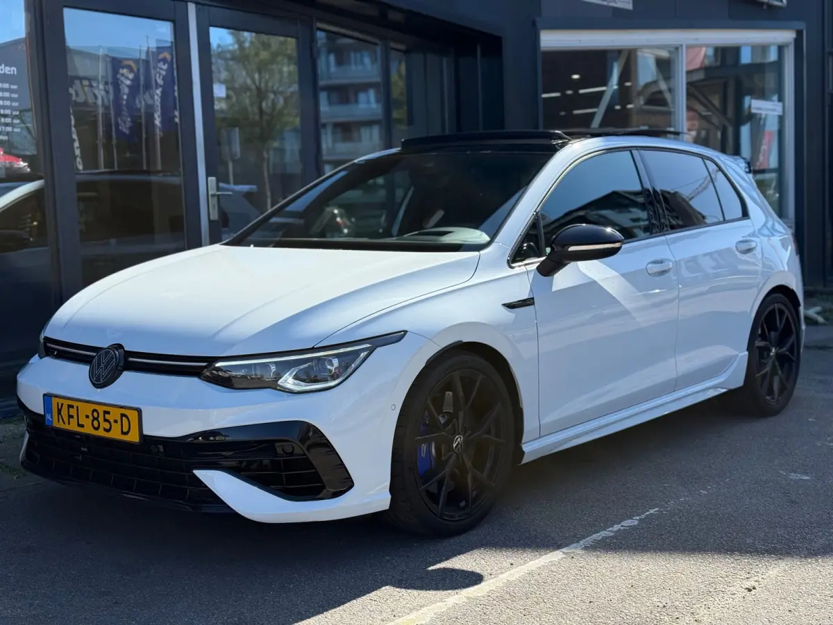 2.0 TSI R 4Motion | Pano | Akra | HUD | Memory