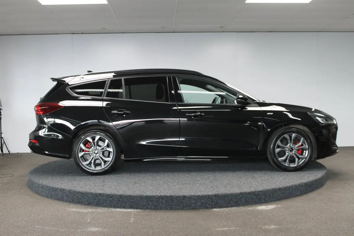 1.0 EcoBoost Hybrid ST Line Style|rijklaar prijs|