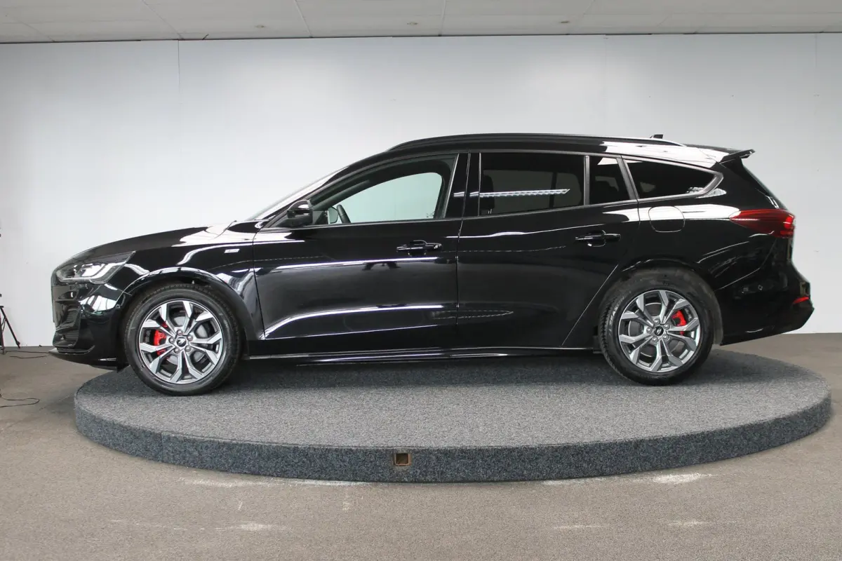 1.0 EcoBoost Hybrid ST Line Style|rijklaar prijs|
