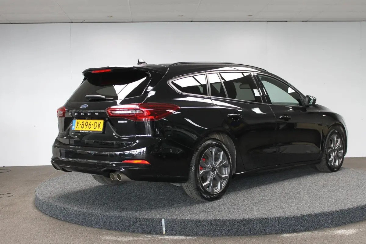 1.0 EcoBoost Hybrid ST Line Style|rijklaar prijs|