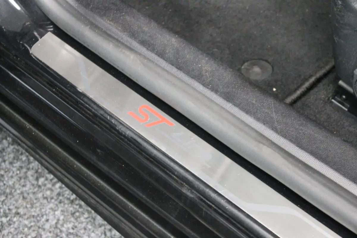 1.0 EcoBoost Hybrid ST Line Style|rijklaar prijs|