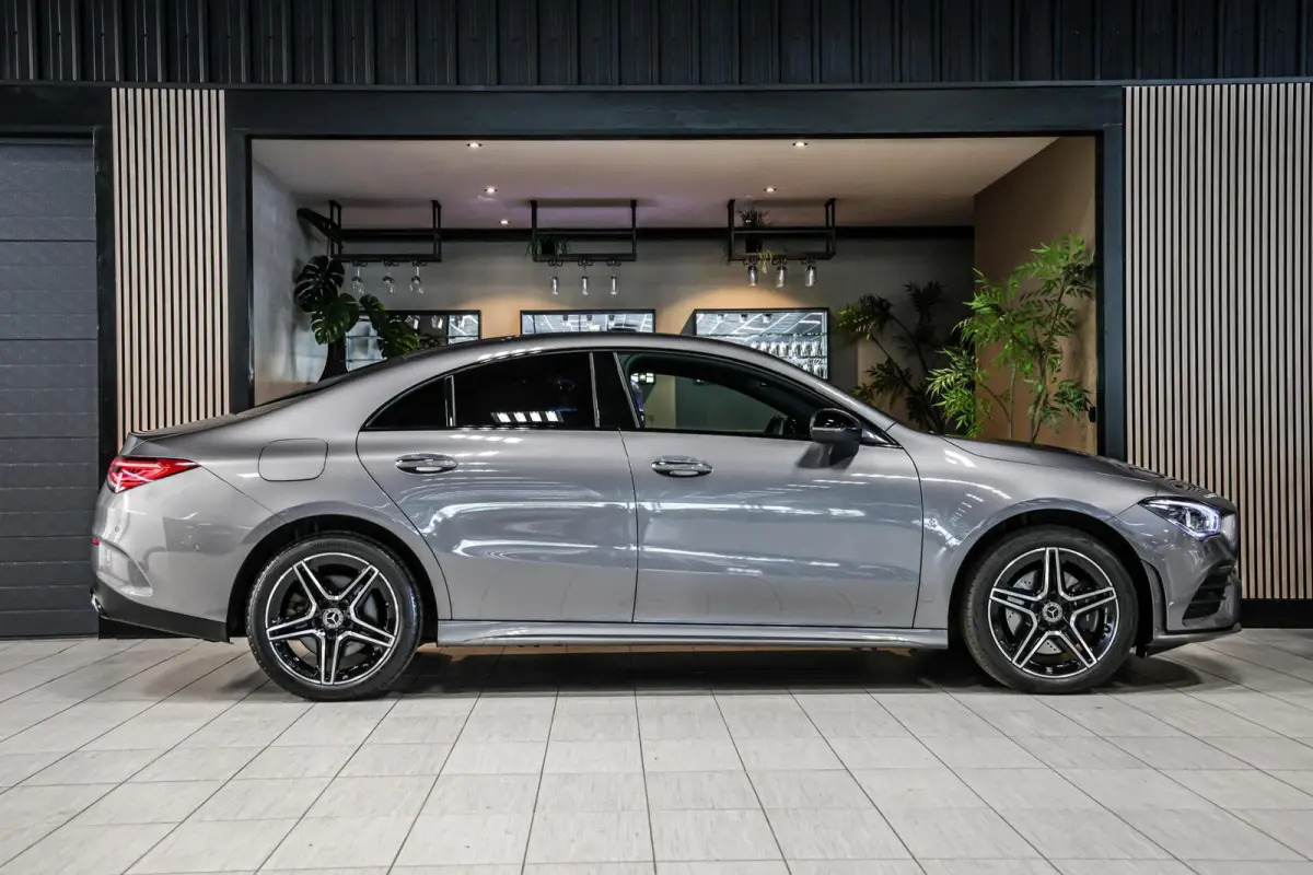250 e AMG Line|SOH 100%|Leder|Sfeerverl.|Camera