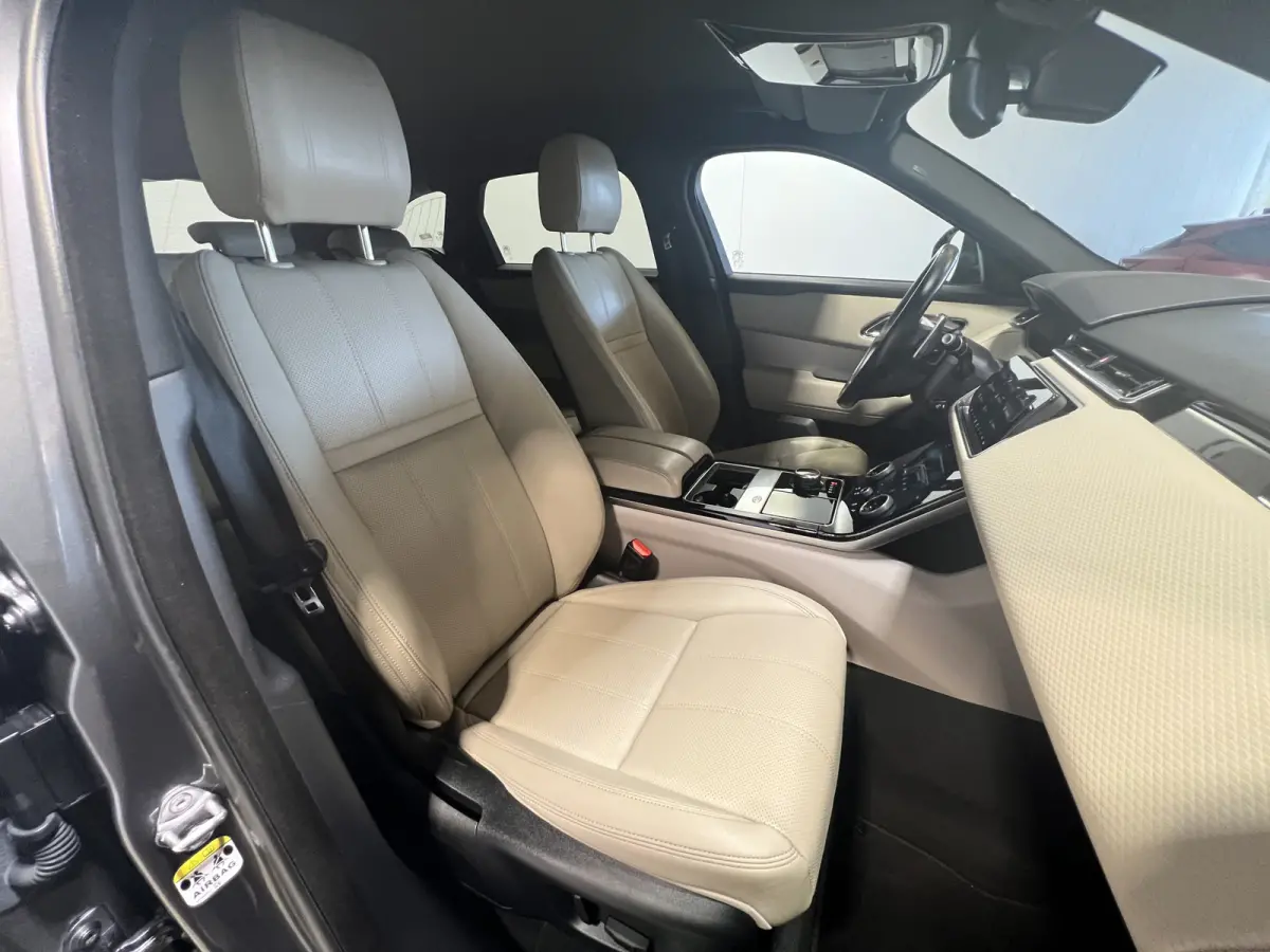 2.0 I4 Turbo AWD SE R-Dynamic | Navigatie | LM Velgen 20" | Lederen Bekleding | Cruise Control | Airco | Matrix LED Koplampen |Afn.Trekhaak |