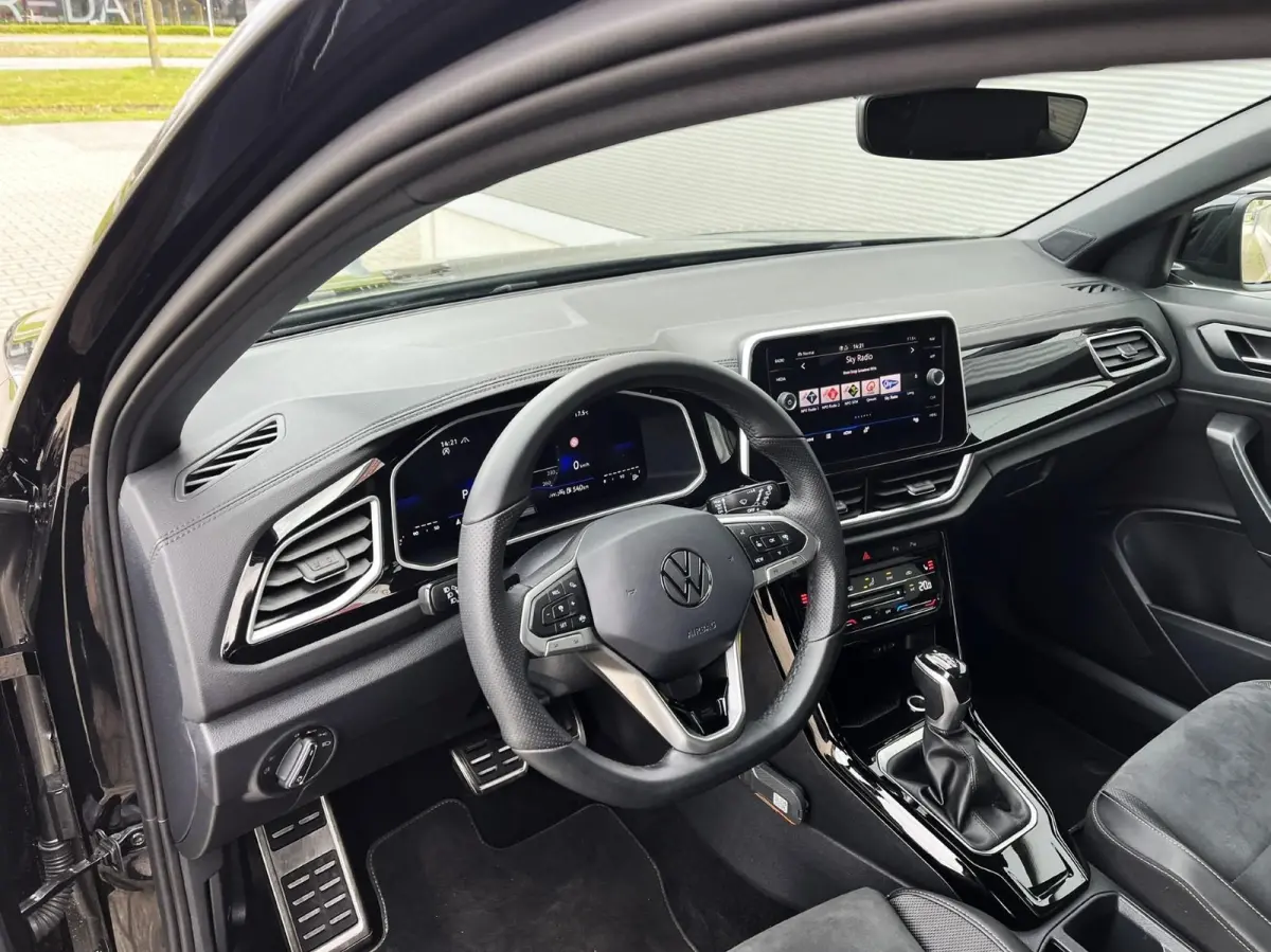 1.5 TSI 150pk DSG R-Line | Navigatie | Trekhaak | Camera | Ergo Stoel