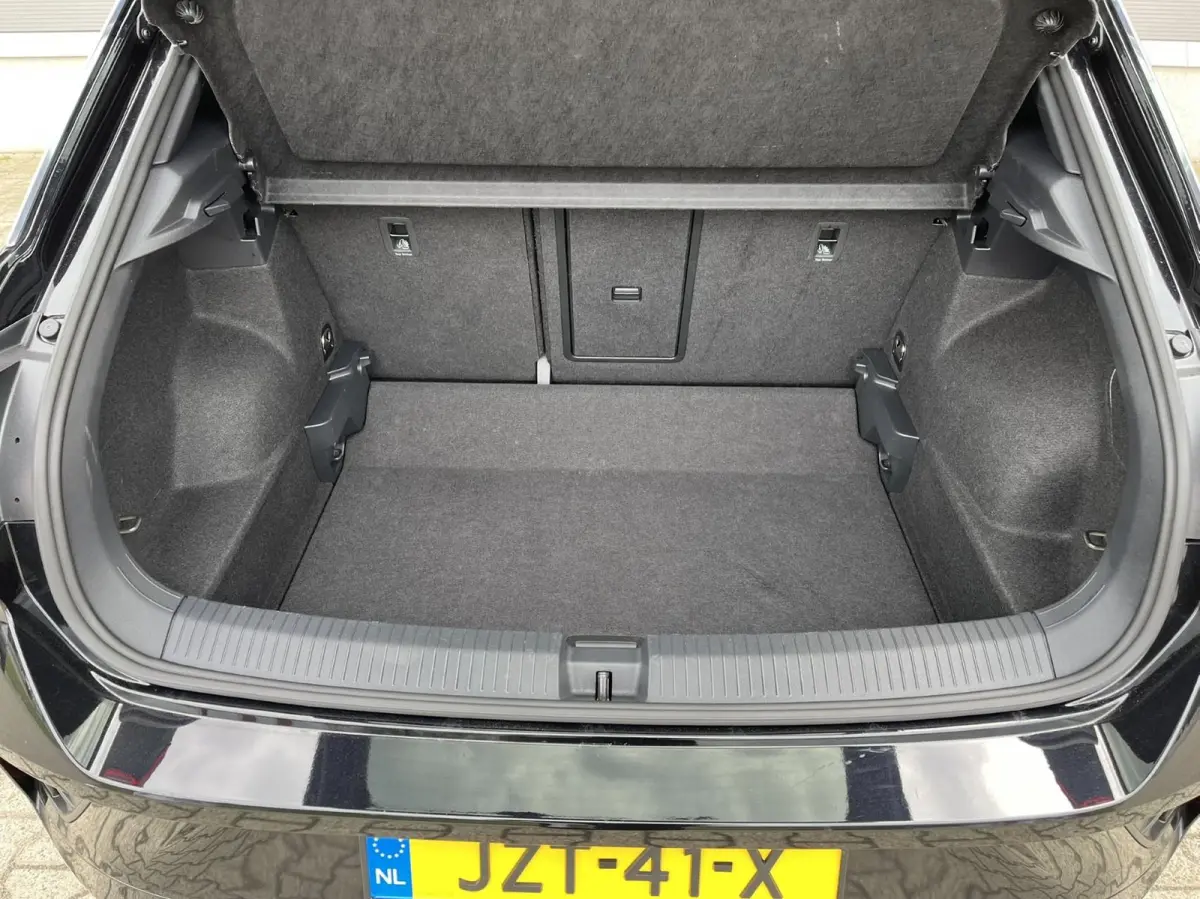 1.5 TSI 150pk DSG R-Line | Navigatie | Trekhaak | Camera | Ergo Stoel