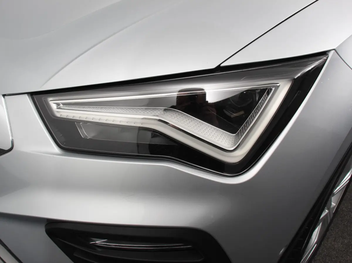 1.5 TSI 150pk Automaat Xperience Navigatie Apple Carplay  Android Auto Camera Parkeersensoren Stoel-en stuurverwarming Ledverlichting Getinte ramen Climate Control
