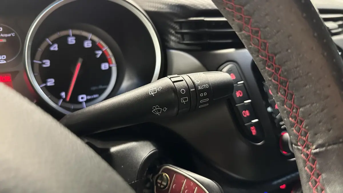 1.4 Turbo MultiAir Super NAVI CRUISE.