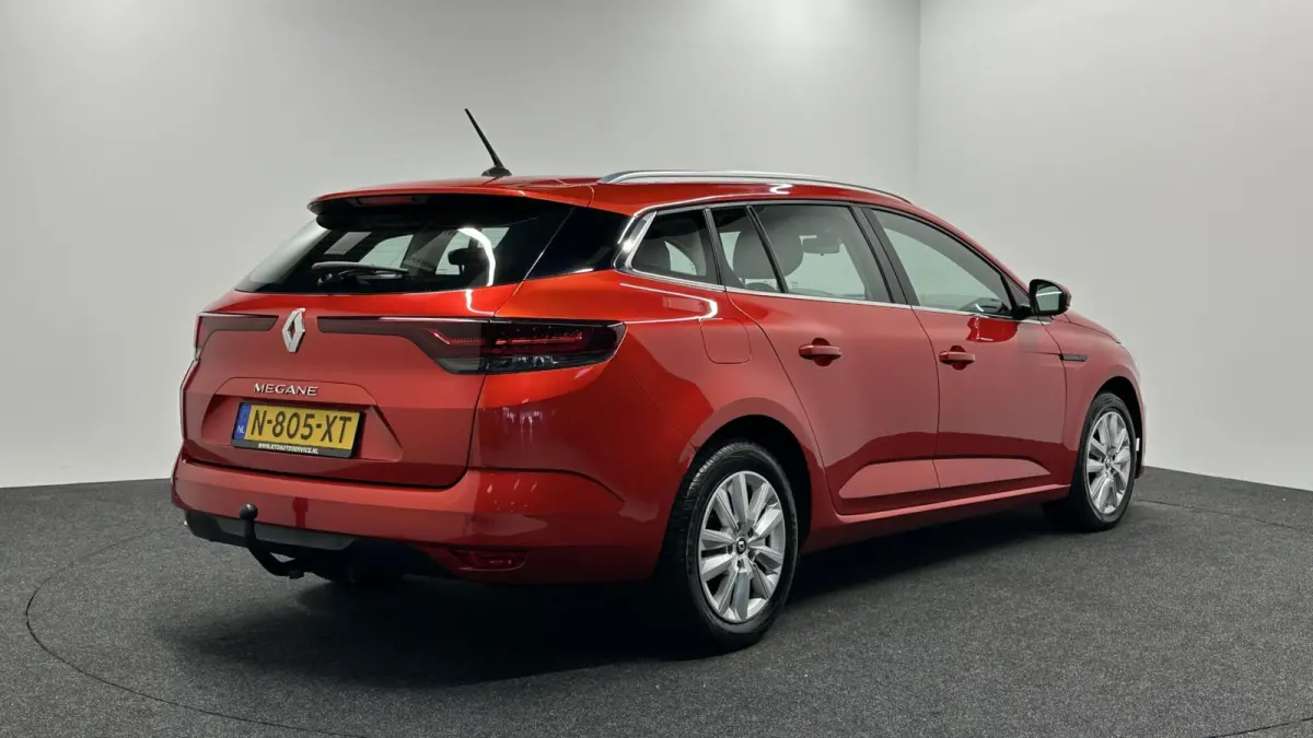 1.3 TCe Business Zen 140PK CLIMA TREKHAAK DAB CARPLAY.