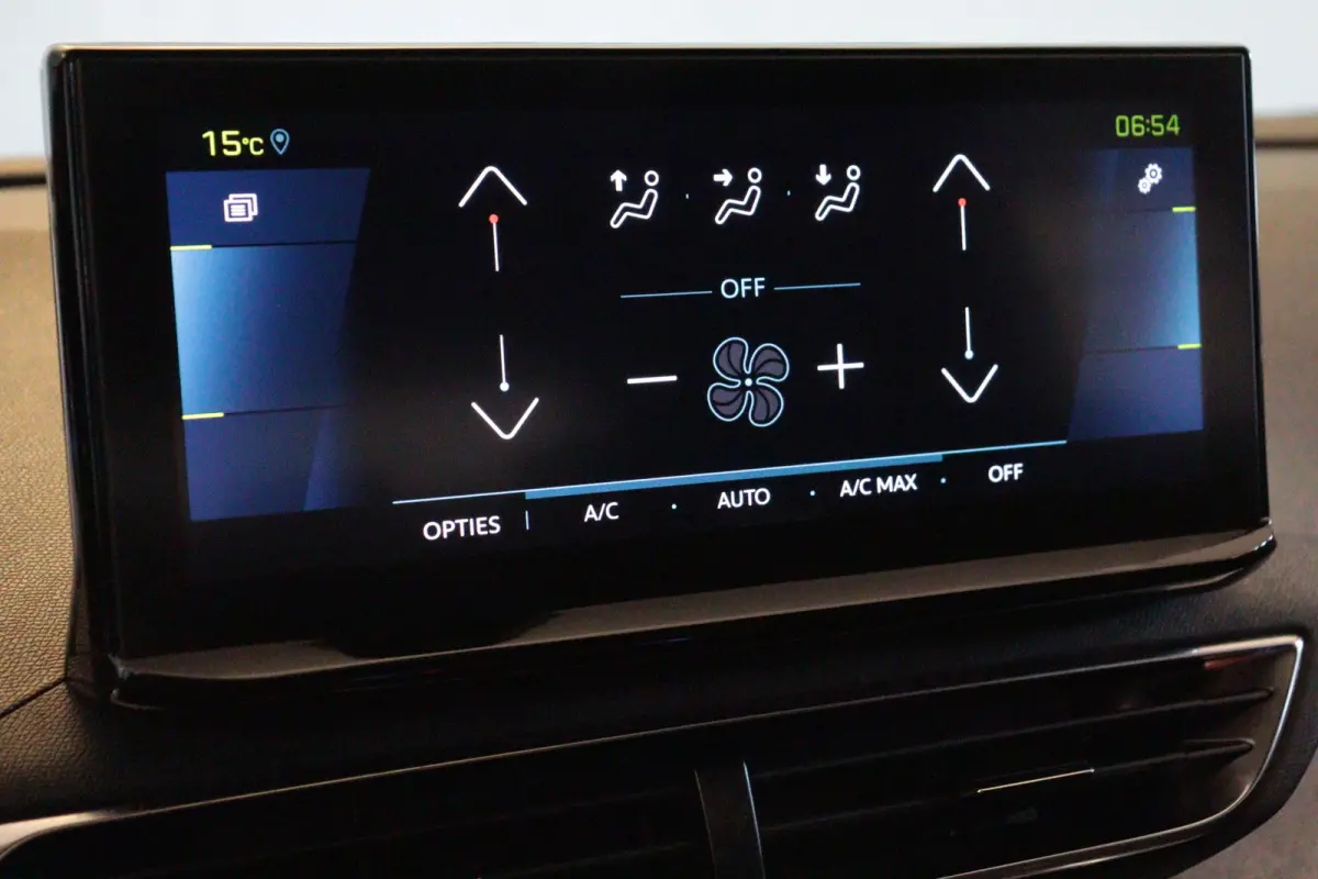1.6 HYbrid 225 Allure Pack Business | NAVI / APPCONNECT| CLIMA | CAMERA | CRUISE | LANE-ASSSIST |