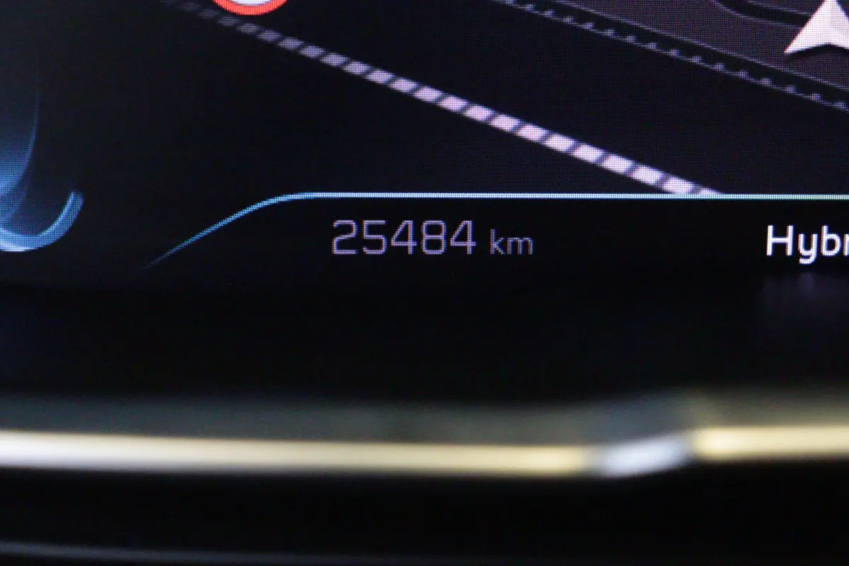 1.6 HYbrid 225 Allure Pack Business | NAVI / APPCONNECT| CLIMA | CAMERA | CRUISE | LANE-ASSSIST |