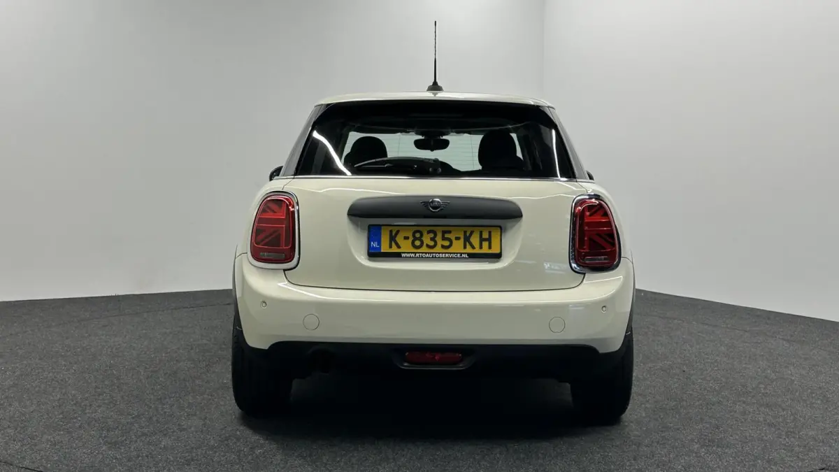 Mini 1.5 Business Edition NAVI LM CARPLAY CRUISE.