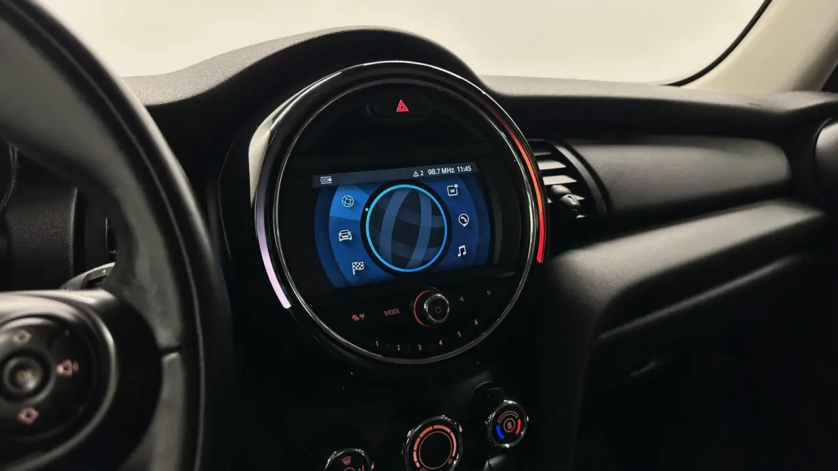 Mini 1.5 Business Edition NAVI LM CARPLAY CRUISE.